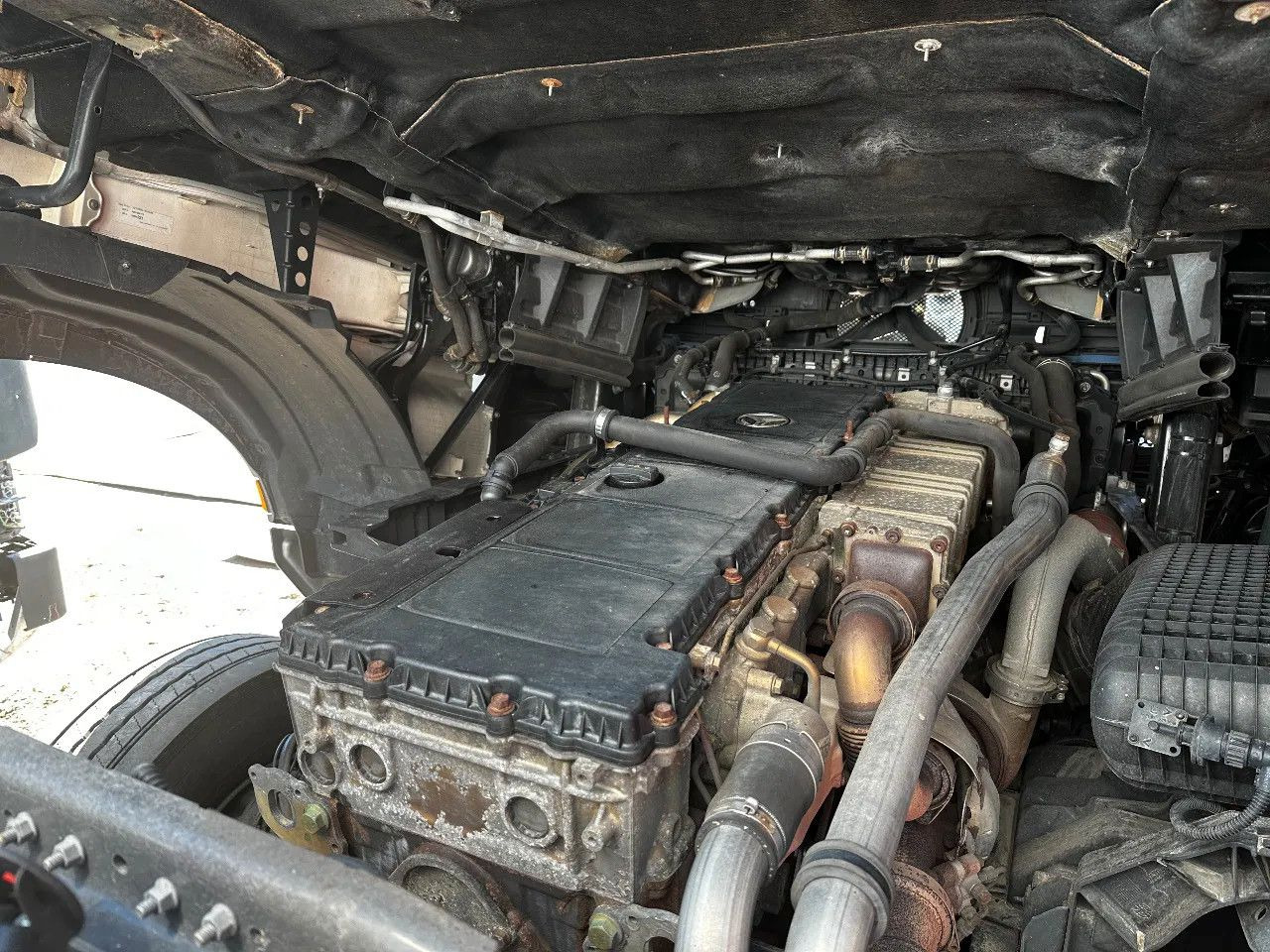 Tractor Mercedes-Benz Actros 1845 4X2 Tractor-unit Spring/Air PROD2019: foto 21