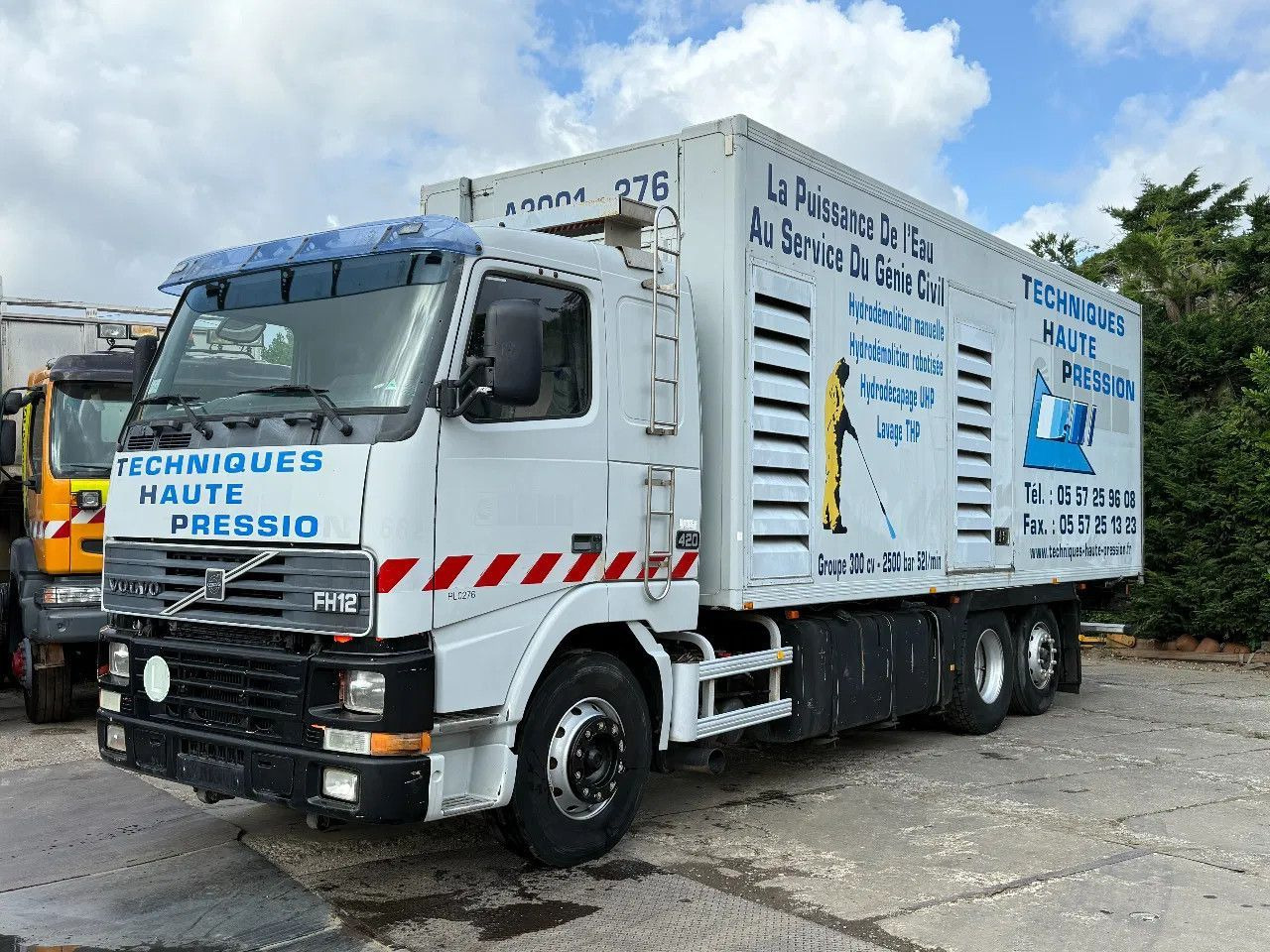 Volvo FH 12.420 6X2 Frigo Spring/Air Manual Gearbox TO - Caminhão frigorífico: foto 2 Volvo FH 12.420 6X2 Frigo Spring/Air Manual Gearbox TO - Caminhão frigorífico: foto 2