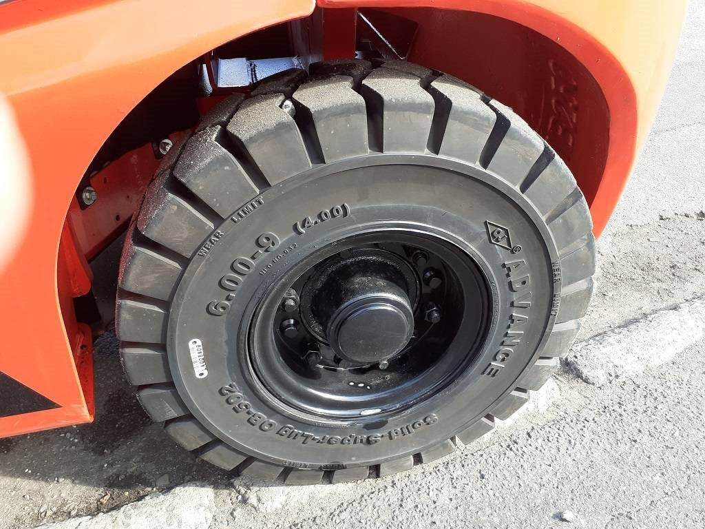 Empilhadeira a diesel Manitou MI 25 D: foto 7