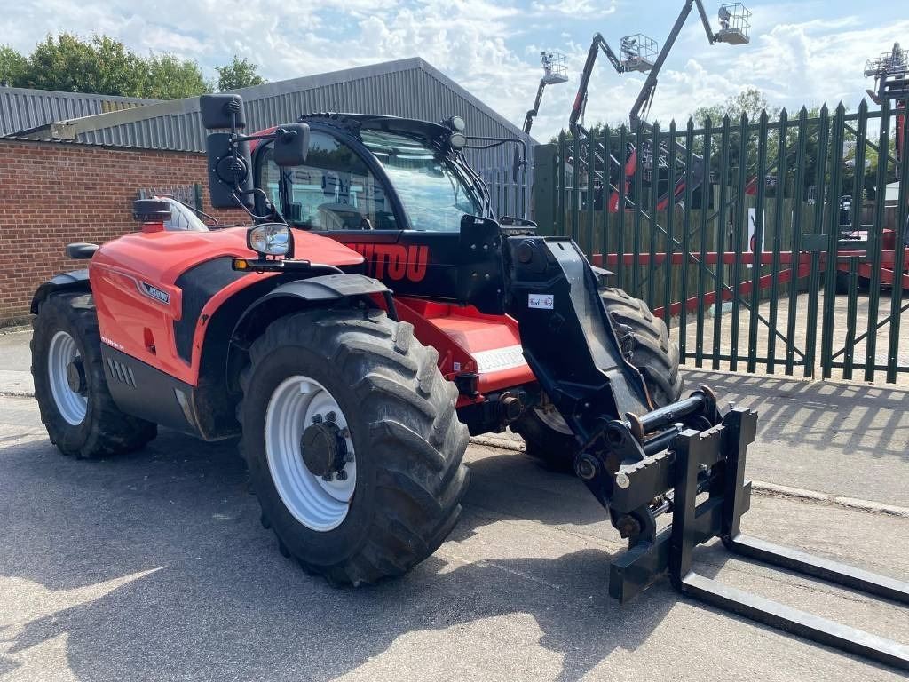 Manitou MLT 741 - Empilhador telescópico: foto 1 Manitou MLT 741 - Empilhador telescópico: foto 1
