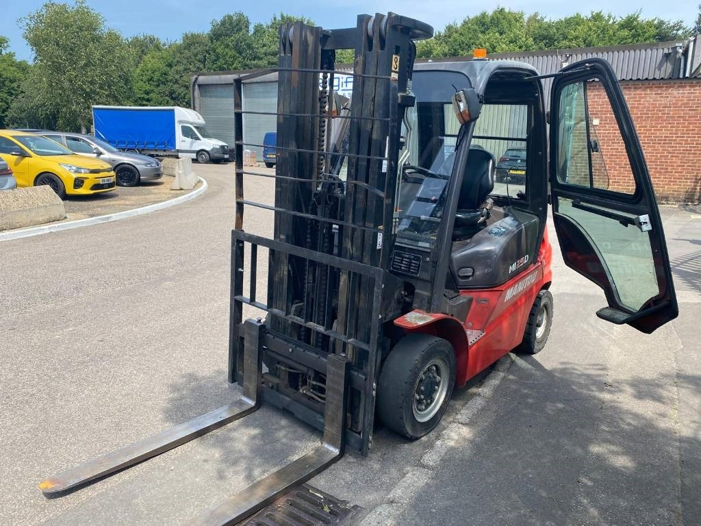 Manitou Mi25D - Empilhadeira a diesel: foto 5 Manitou Mi25D - Empilhadeira a diesel: foto 5
