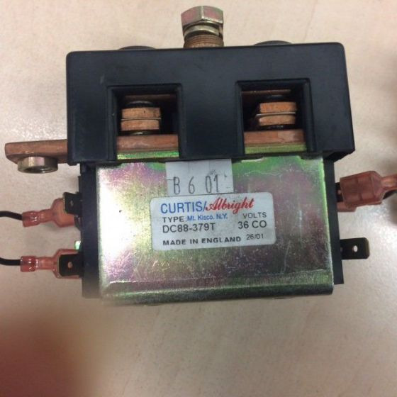 2X Contactors for Scrubber vacuum cleaner Nilfisk BR 850 - Sistema elétrico de Lavadora aspiradora de pavimentos: foto 3 2X Contactors for Scrubber vacuum cleaner Nilfisk BR 850 - Sistema elétrico de Lavadora aspiradora de pavimentos: foto 3