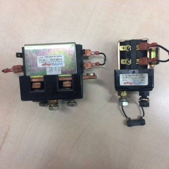 2X Contactors for Scrubber vacuum cleaner Nilfisk BR 850 - Sistema elétrico de Lavadora aspiradora de pavimentos: foto 2 2X Contactors for Scrubber vacuum cleaner Nilfisk BR 850 - Sistema elétrico de Lavadora aspiradora de pavimentos: foto 2
