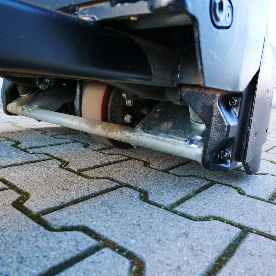 Caterpillar NPP16N2 - Porta-palete: foto 5 Caterpillar NPP16N2 - Porta-palete: foto 5