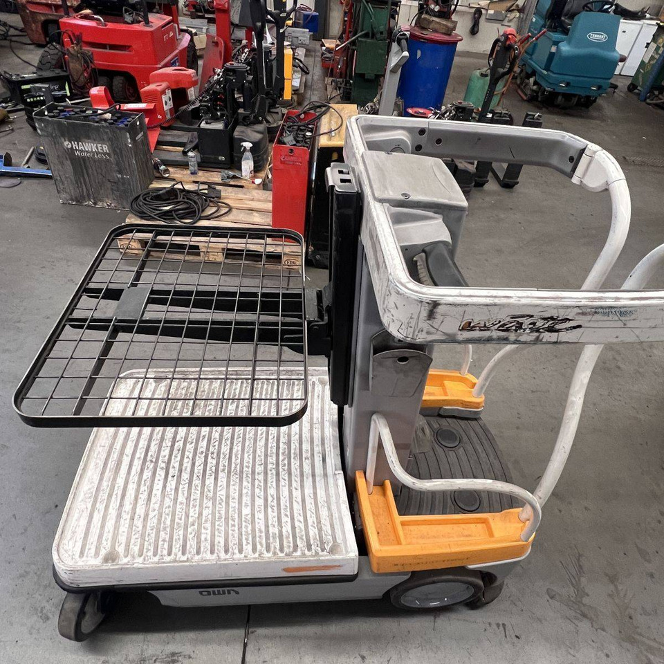 Crown Wave 50-118 - Order-picker: foto 4 Crown Wave 50-118 - Order-picker: foto 4