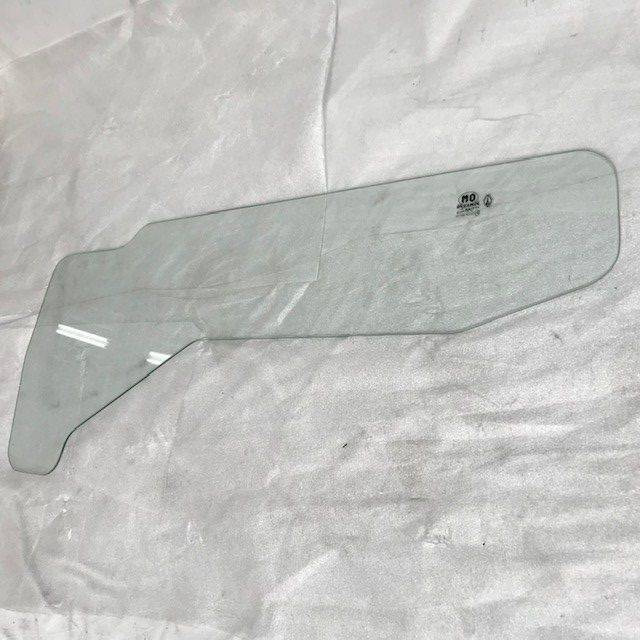 Glass for Komatsu/Fiat - Vidro e peças de Equipamento de movimentação: foto 1 Glass for Komatsu/Fiat - Vidro e peças de Equipamento de movimentação: foto 1
