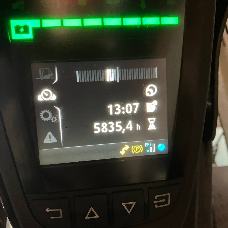 Linde E16 (386-02) EVO - Empilhadeira elétrica: foto 3 Linde E16 (386-02) EVO - Empilhadeira elétrica: foto 3