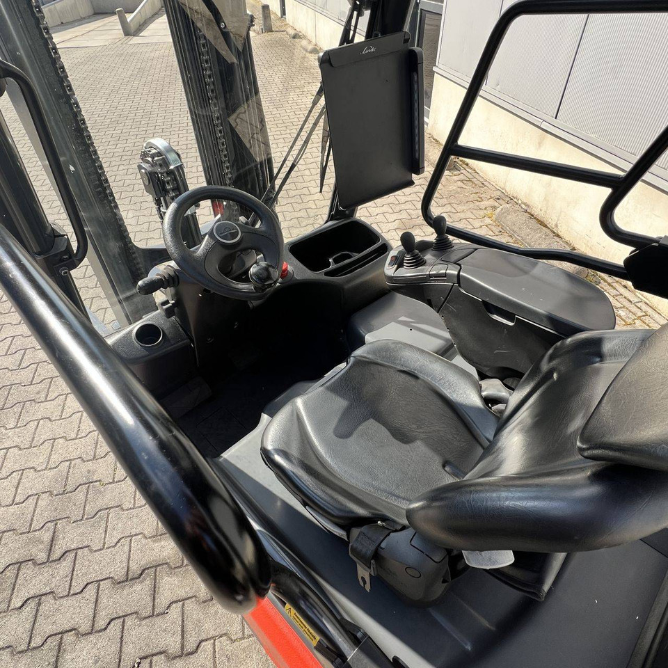 Linde E16 (386-02) EVO - Empilhadeira elétrica: foto 4 Linde E16 (386-02) EVO - Empilhadeira elétrica: foto 4