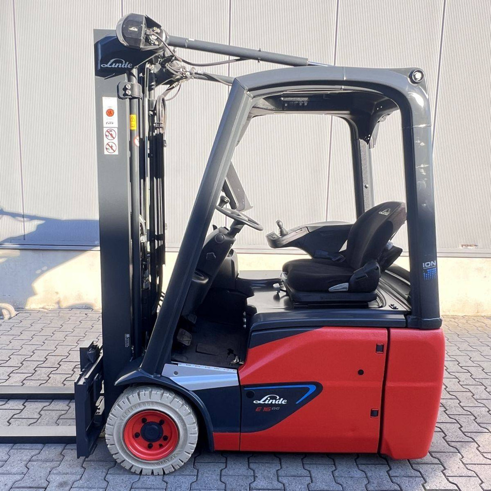 Linde E16C (386-02) EVO Li-On - Empilhadeira elétrica: foto 3 Linde E16C (386-02) EVO Li-On - Empilhadeira elétrica: foto 3