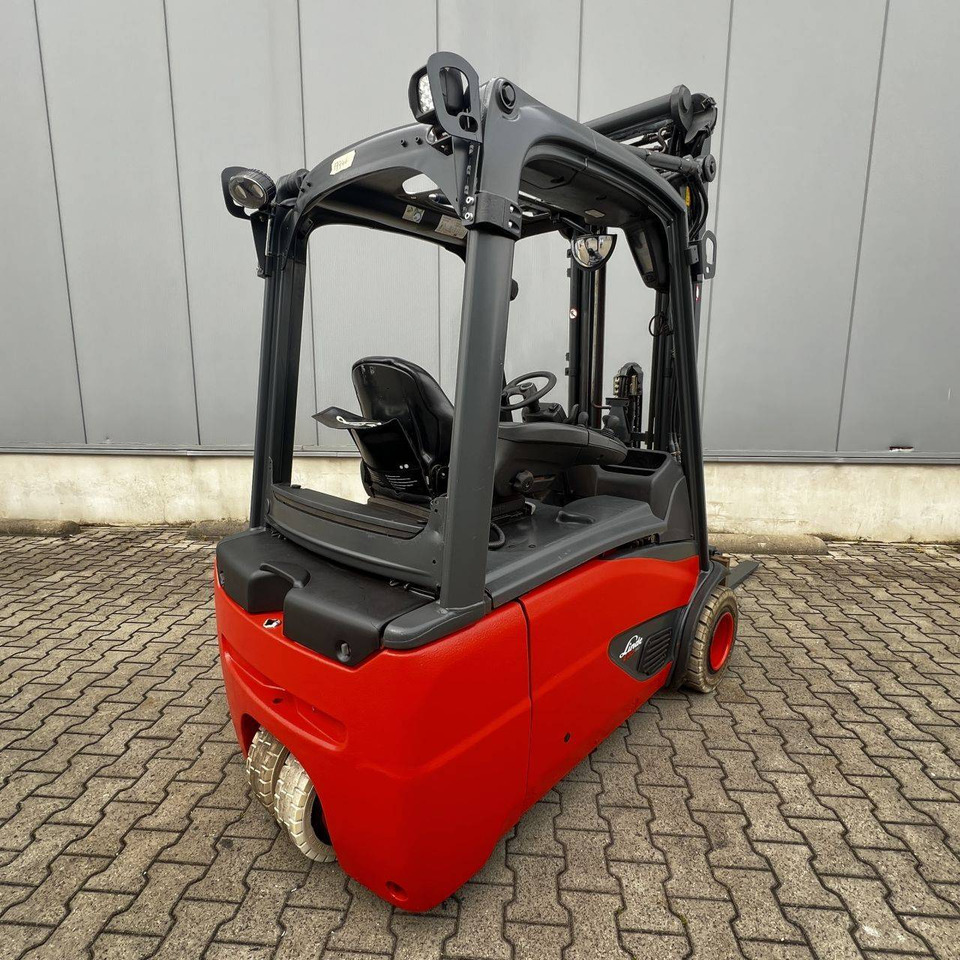 Linde E20L (386-02) EVO - Empilhadeira elétrica: foto 2 Linde E20L (386-02) EVO - Empilhadeira elétrica: foto 2