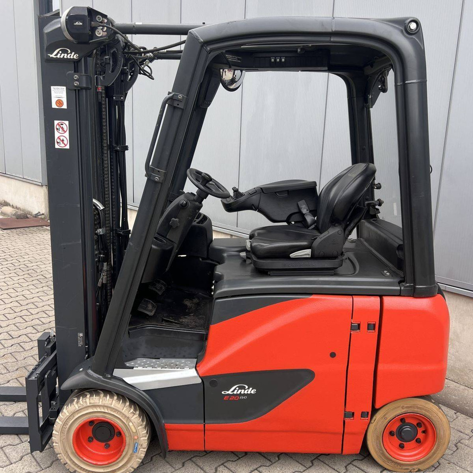 Linde E20PH (386-02) EVO - Empilhadeira elétrica: foto 2 Linde E20PH (386-02) EVO - Empilhadeira elétrica: foto 2