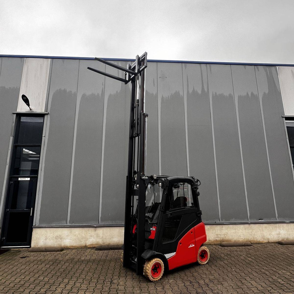 Empilhadeira a diesel Linde H16D (391): foto 20