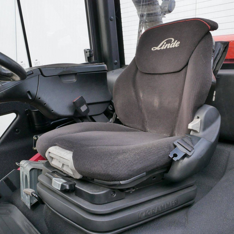 Linde H40T-02 EVO (394) - Empilhadeira a gás: foto 4 Linde H40T-02 EVO (394) - Empilhadeira a gás: foto 4