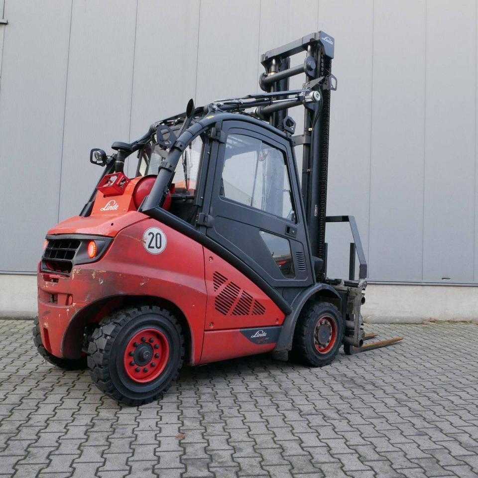 Linde H40T-02 EVO (394) - Empilhadeira a gás: foto 2 Linde H40T-02 EVO (394) - Empilhadeira a gás: foto 2