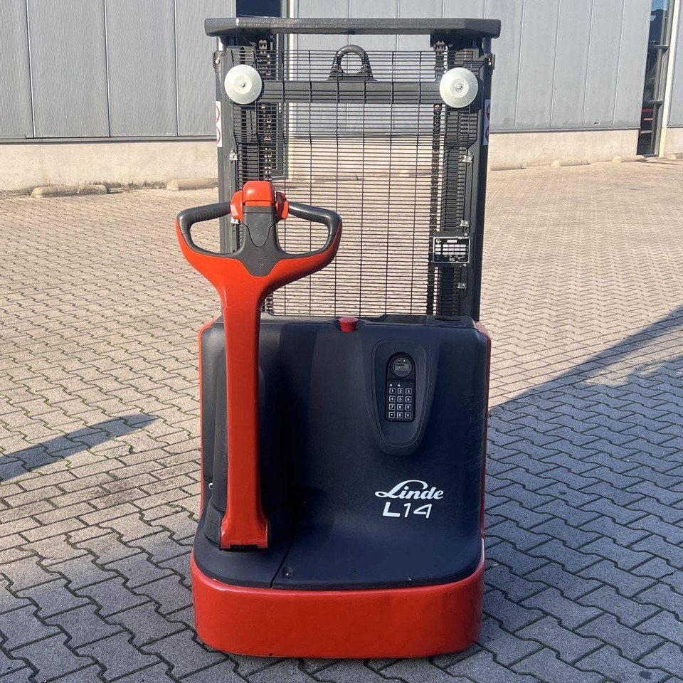 Linde L14C (1169) - Stacker: foto 5 Linde L14C (1169) - Stacker: foto 5