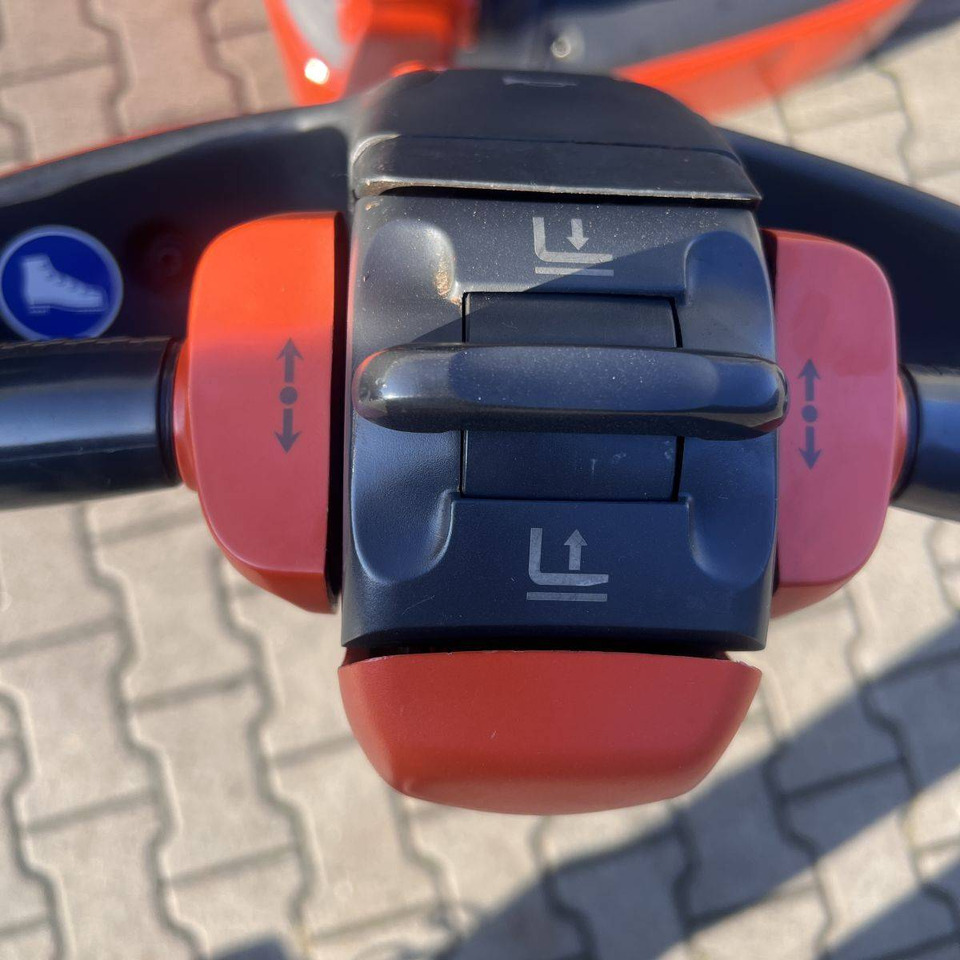 Stacker Linde L14C (1169): foto 9