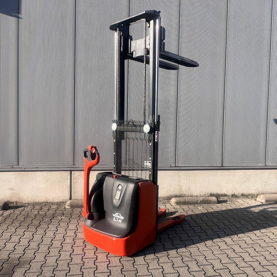 Linde L14C (1169) - Stacker: foto 2 Linde L14C (1169) - Stacker: foto 2