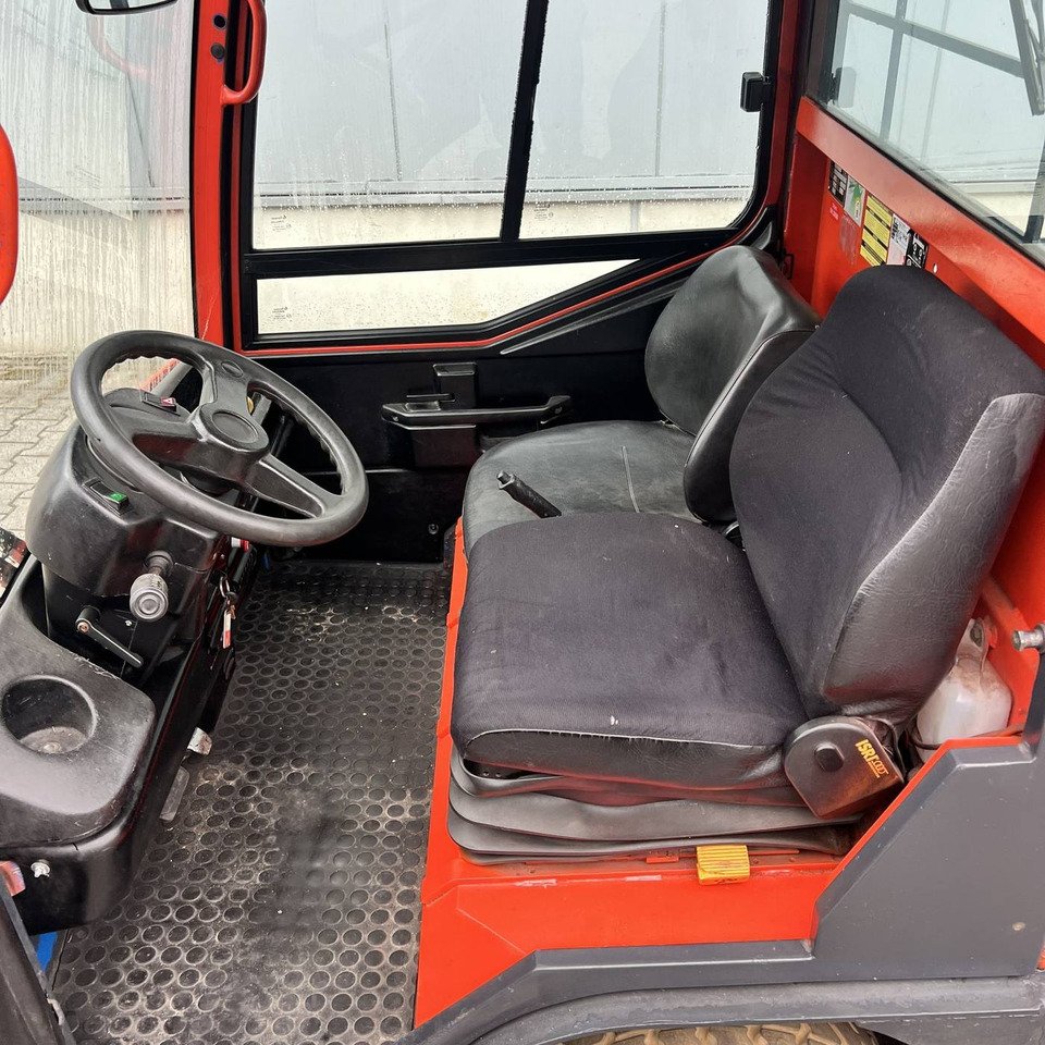 Linde P250 LWB (127) - Trator elétrics: foto 5 Linde P250 LWB (127) - Trator elétrics: foto 5