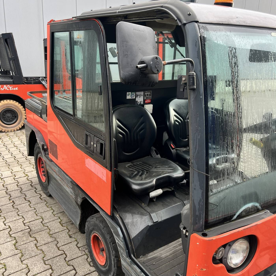 Linde P250 SWB (127) - Trator elétrics: foto 4 Linde P250 SWB (127) - Trator elétrics: foto 4