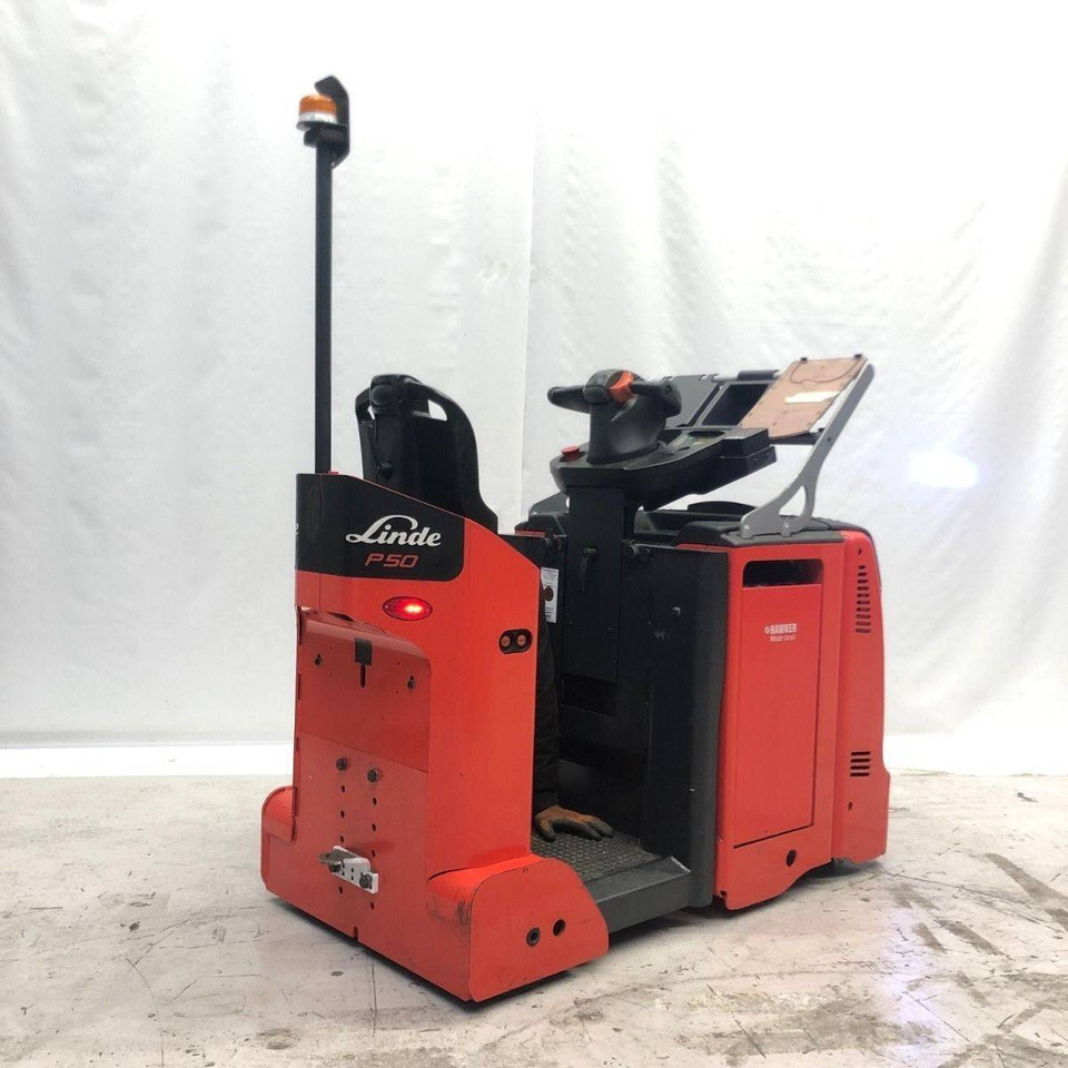 Linde P50C (1190) - Trator elétrics: foto 3 Linde P50C (1190) - Trator elétrics: foto 3