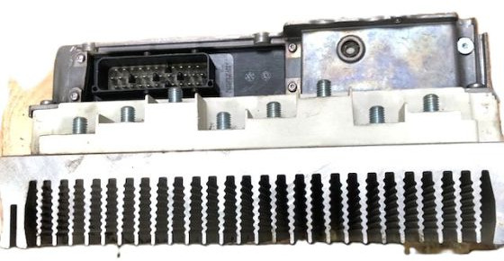 Output module SAC-TP-48V series 1120 - Centralina electrónica de Equipamento de movimentação: foto 1 Output module SAC-TP-48V series 1120 - Centralina electrónica de Equipamento de movimentação: foto 1