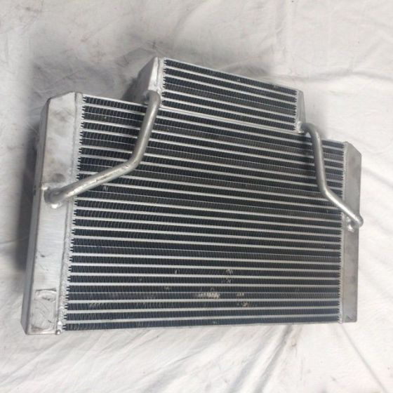 Radiator for Linde H35-45, Series 352 - Radiador de Empilhadeira: foto 1 Radiator for Linde H35-45, Series 352 - Radiador de Empilhadeira: foto 1