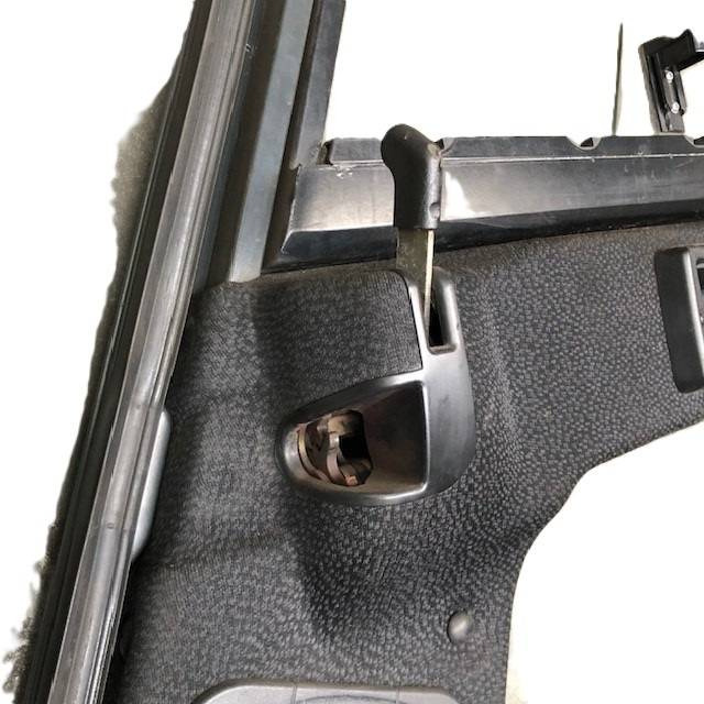 Right Door for Linde 394 - Porta e peças de Equipamento de movimentação: foto 4 Right Door for Linde 394 - Porta e peças de Equipamento de movimentação: foto 4