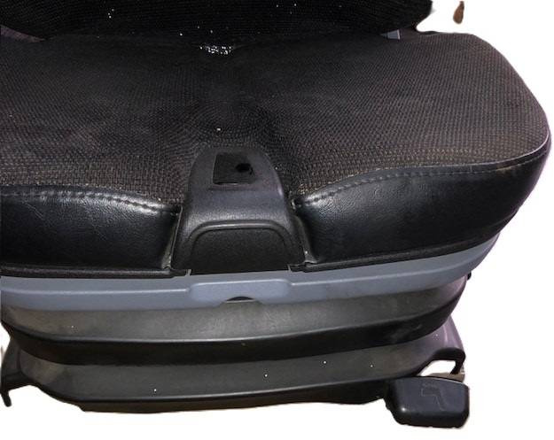Seat for Linde /1120-01/ - Banco de Equipamento de movimentação: foto 3 Seat for Linde /1120-01/ - Banco de Equipamento de movimentação: foto 3