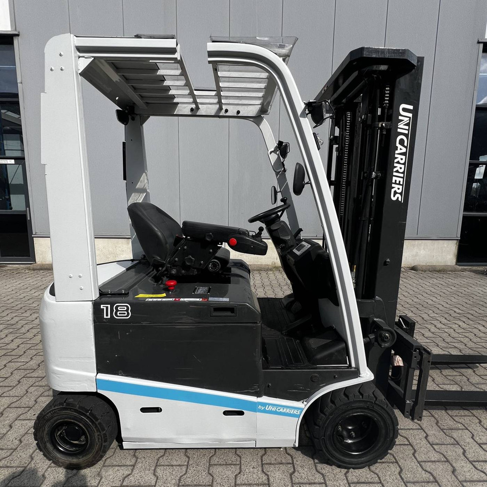 Unicarriers EF18 (JAG1N1L18Q) - Empilhadeira elétrica: foto 4 Unicarriers EF18 (JAG1N1L18Q) - Empilhadeira elétrica: foto 4