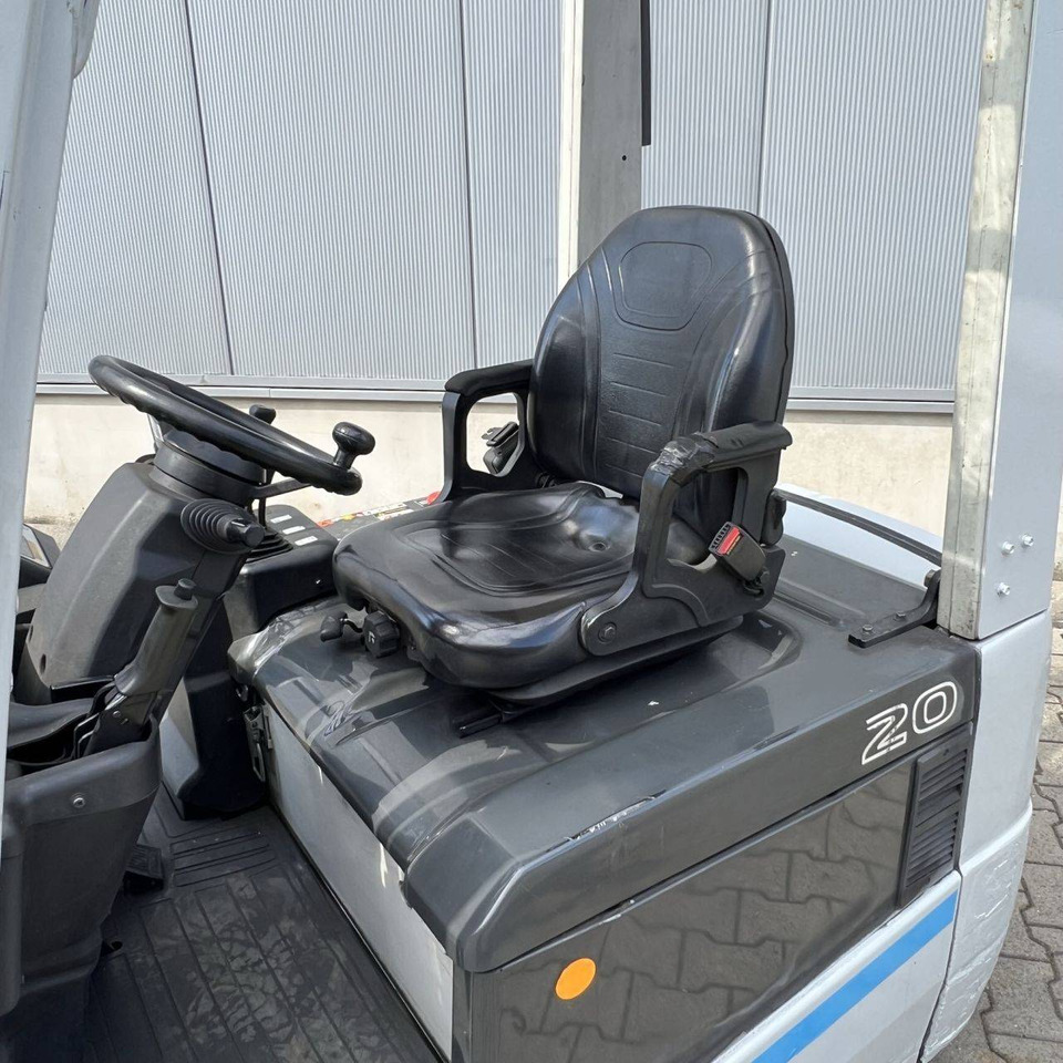 Unicarriers TX3-20L (AG1N1L20Q) - Empilhadeira elétrica: foto 5 Unicarriers TX3-20L (AG1N1L20Q) - Empilhadeira elétrica: foto 5