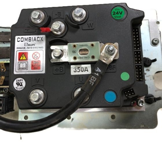 Zapi FC2302 for Caterpillar - Centralina electrónica de Equipamento de movimentação: foto 2 Zapi FC2302 for Caterpillar - Centralina electrónica de Equipamento de movimentação: foto 2