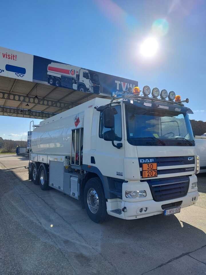 Caminhão tanque DAF FAN CF85: foto 6