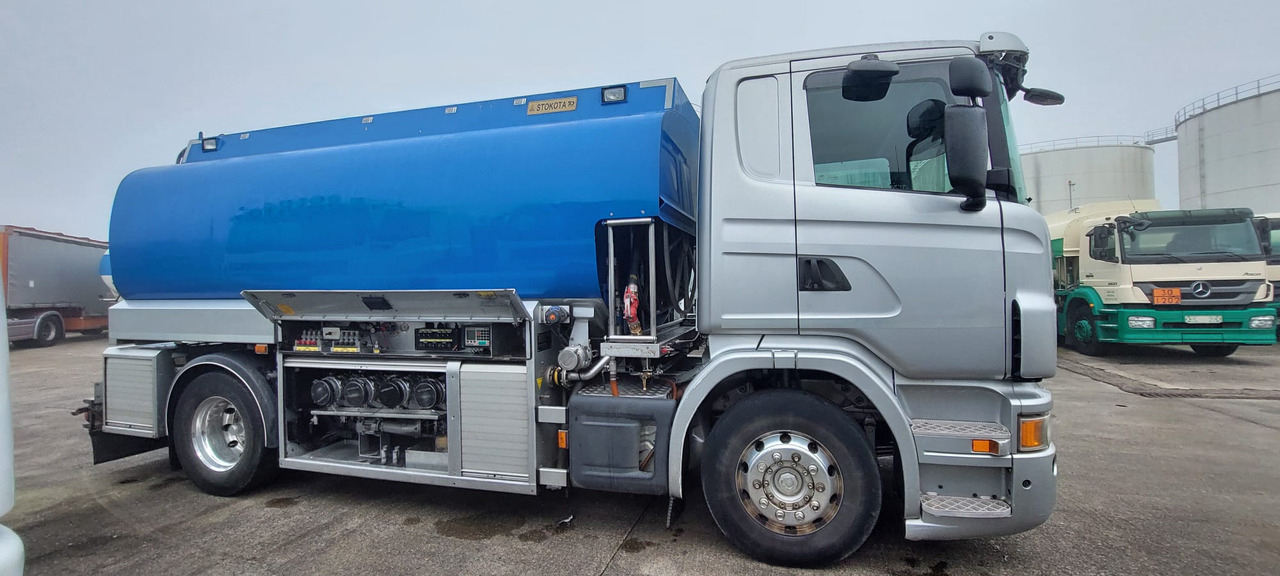 Caminhão tanque SCANIA G400: foto 6 Caminhão tanque SCANIA G400: foto 6