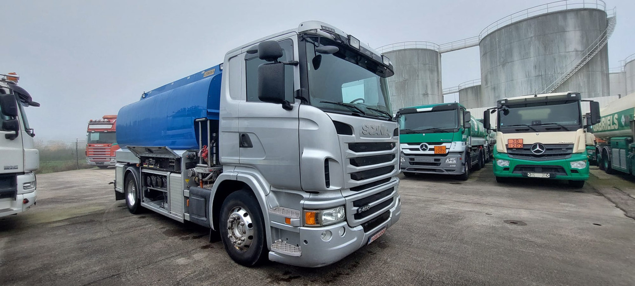 Caminhão tanque SCANIA G400: foto 5 Caminhão tanque SCANIA G400: foto 5