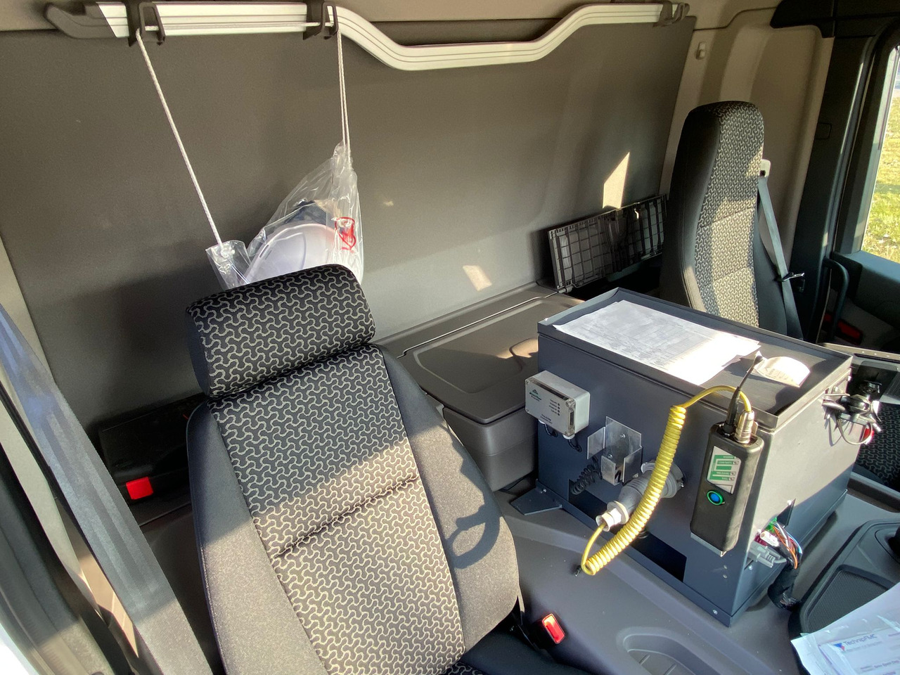 SCANIA P410 - Caminhão tanque: foto 5 SCANIA P410 - Caminhão tanque: foto 5