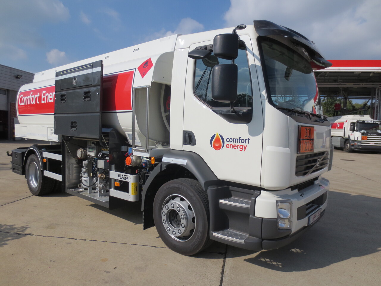 VOLVO FL - Caminhão tanque: foto 4 VOLVO FL - Caminhão tanque: foto 4