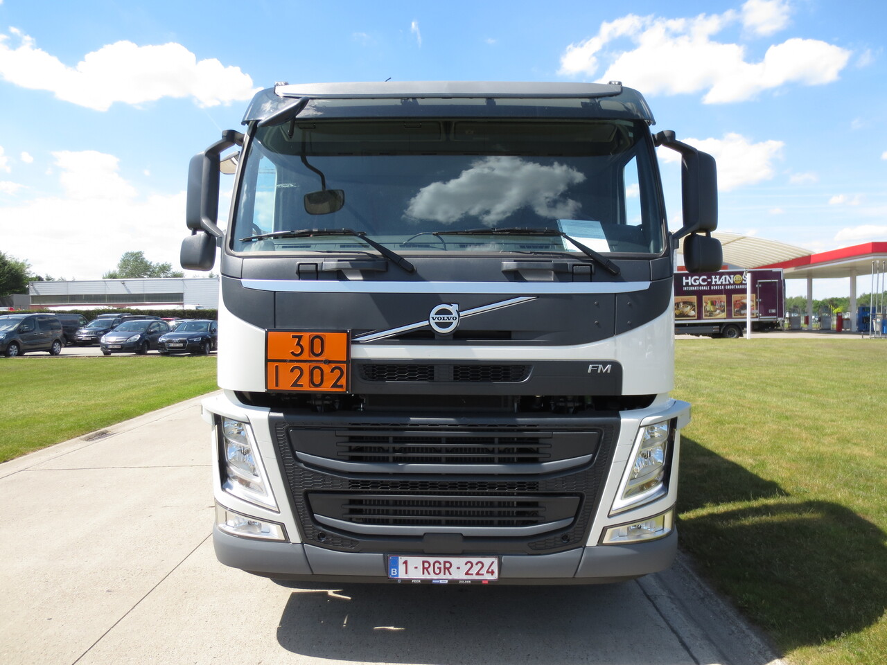Caminhão tanque VOLVO FM: foto 6