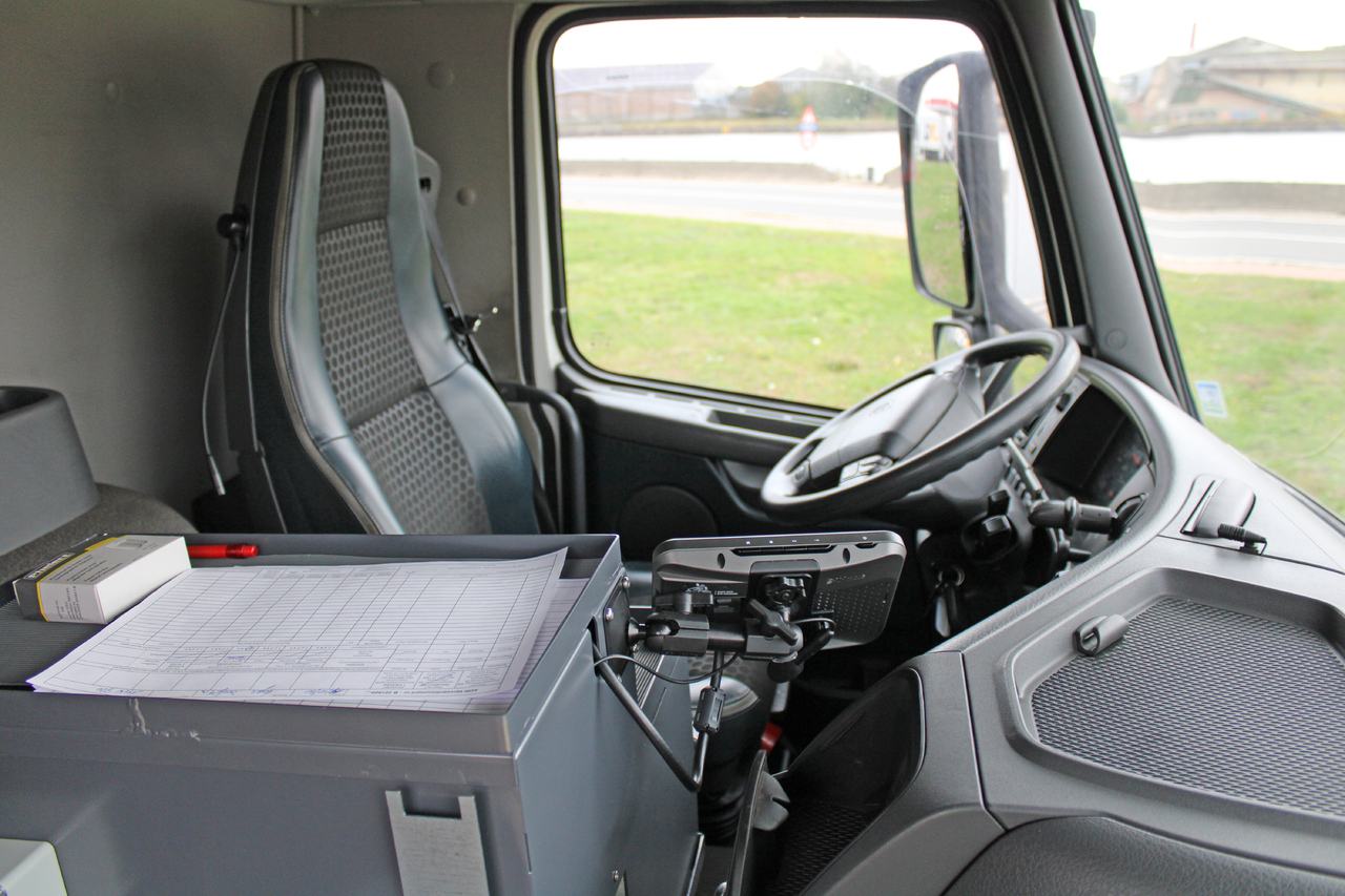 VOLVO FM - Caminhão tanque: foto 3 VOLVO FM - Caminhão tanque: foto 3