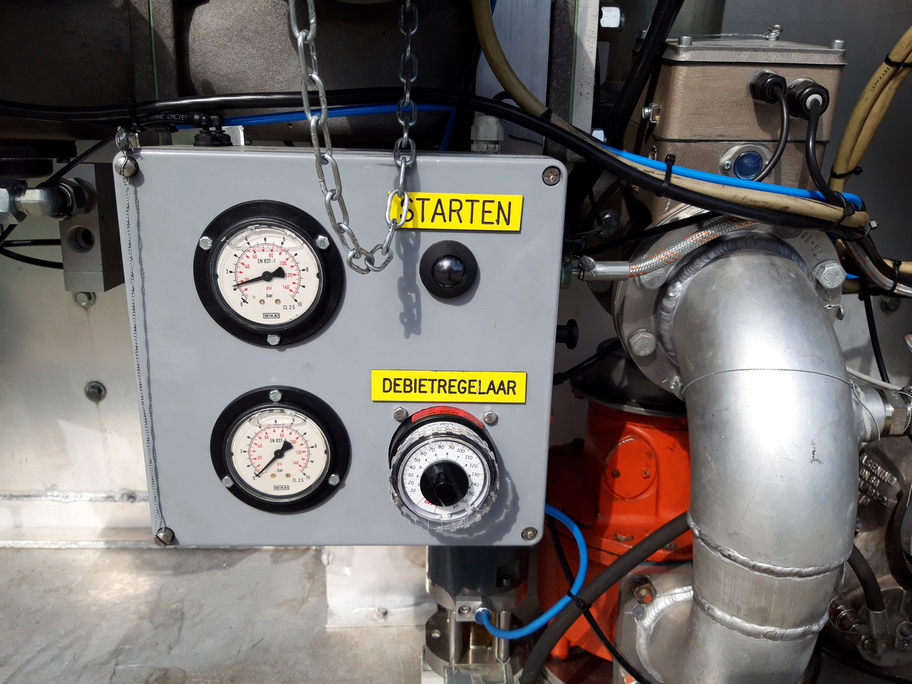 VOLVO FM - Caminhão tanque: foto 5 VOLVO FM - Caminhão tanque: foto 5