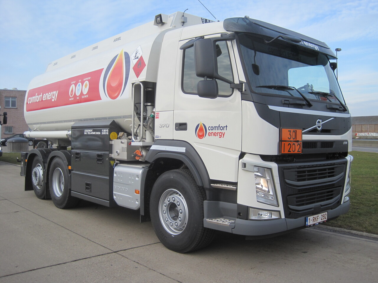 VOLVO FM - Caminhão tanque: foto 4 VOLVO FM - Caminhão tanque: foto 4