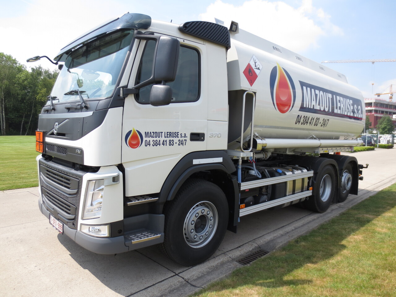 VOLVO FM - Caminhão tanque: foto 1 VOLVO FM - Caminhão tanque: foto 1