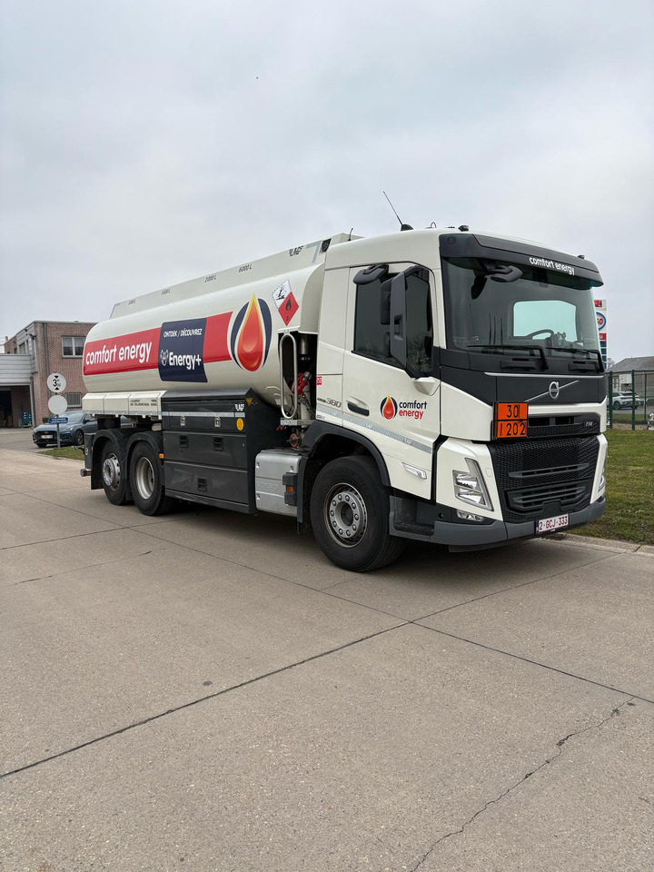 VOLVO FM380 - Caminhão tanque: foto 5 VOLVO FM380 - Caminhão tanque: foto 5