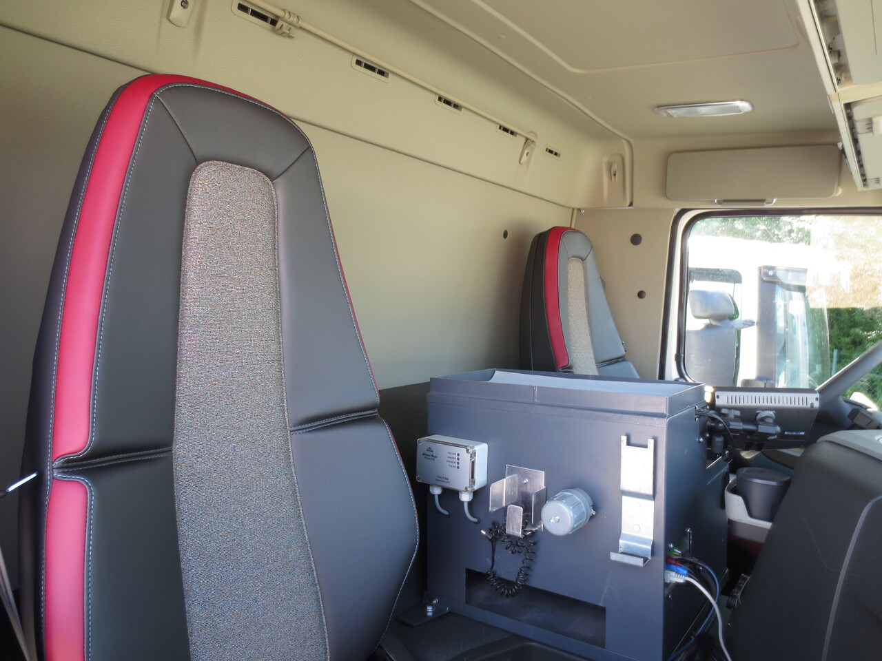 Volvo FM - Caminhão tanque: foto 5 Volvo FM - Caminhão tanque: foto 5