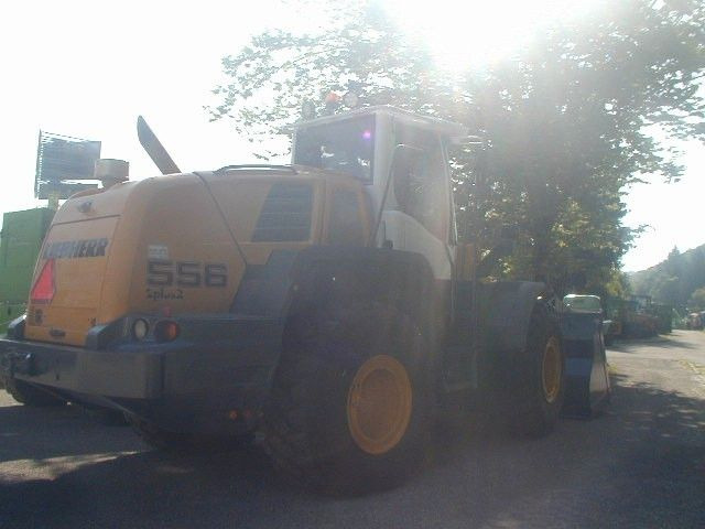 Liebherr L556 2plus2 - Carregadeira de rodas: foto 3 Liebherr L556 2plus2 - Carregadeira de rodas: foto 3