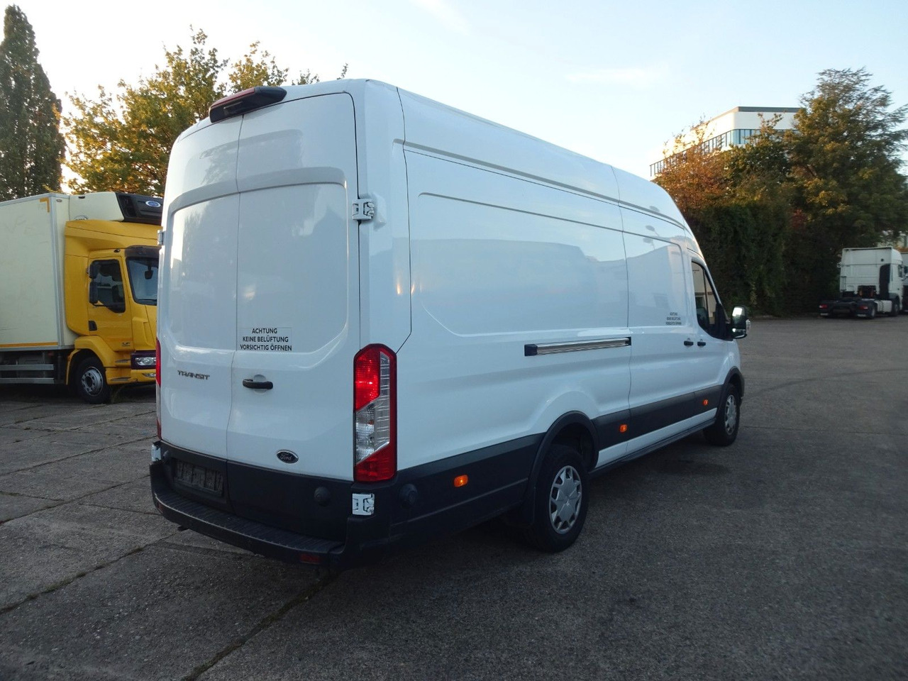 Ford 3 x Transit Kasten L4H3, Klima, Tempomat, Kamera - Furgão: foto 5 Ford 3 x Transit Kasten L4H3, Klima, Tempomat, Kamera - Furgão: foto 5