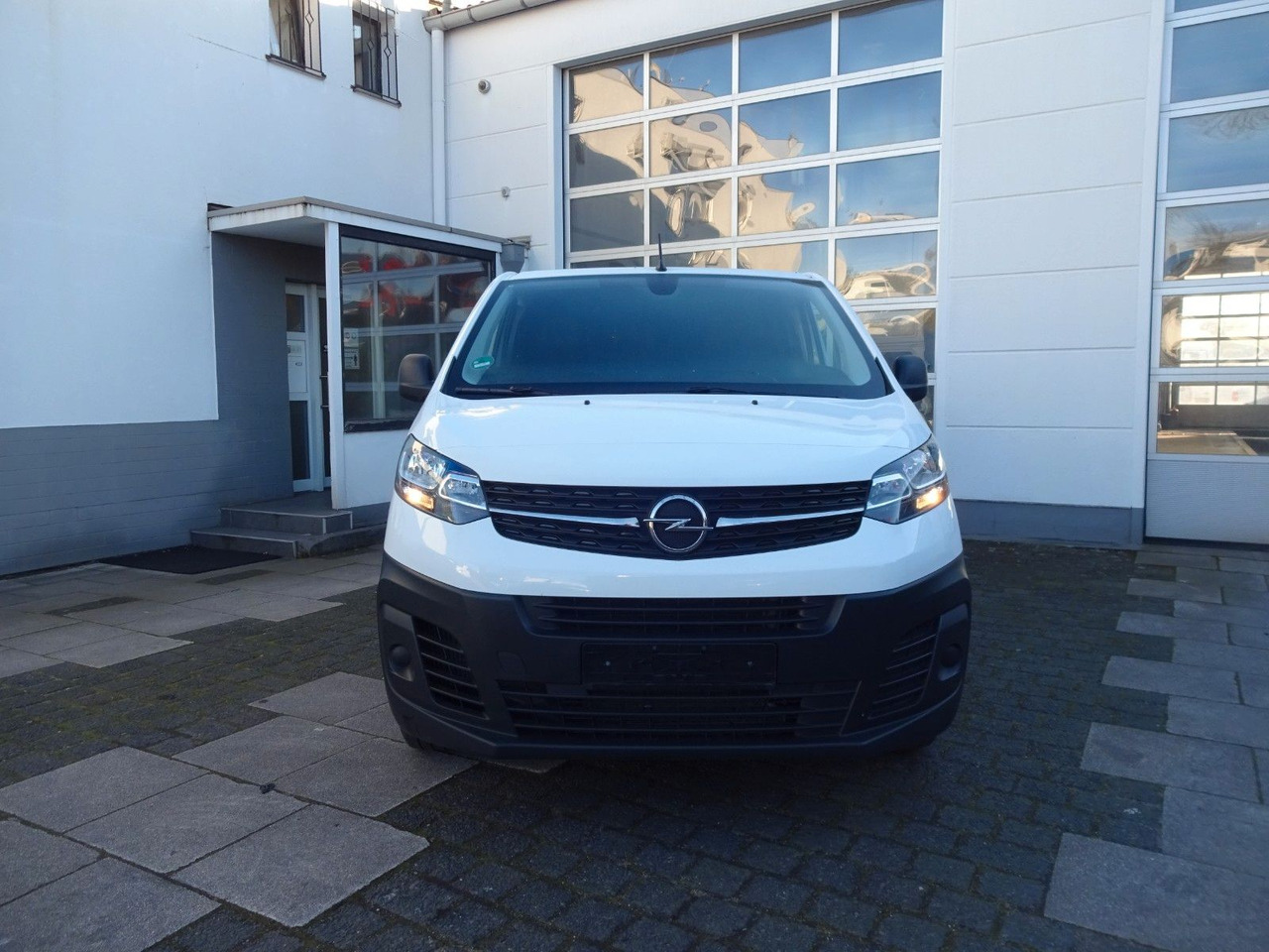 Opel 50 x Vivaro Kasten, L1H1, Klima, PDC, Tempomat - Furgão compacto: foto 2 Opel 50 x Vivaro Kasten, L1H1, Klima, PDC, Tempomat - Furgão compacto: foto 2