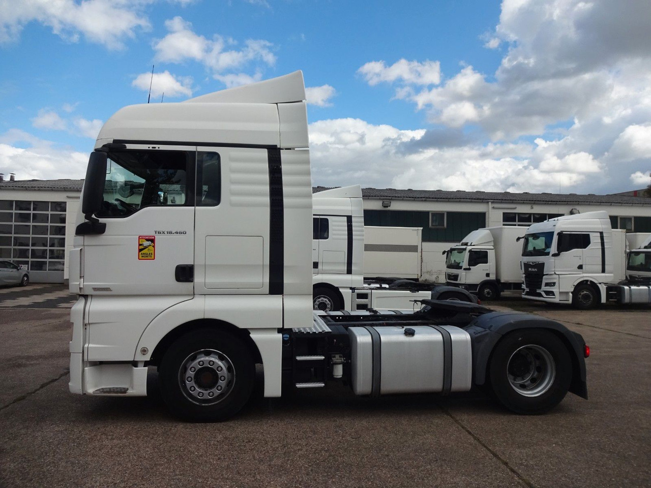 MAN TGX 18.460, XLX, ACC, 2 x Tank - Tractor: foto 4 MAN TGX 18.460, XLX, ACC, 2 x Tank - Tractor: foto 4