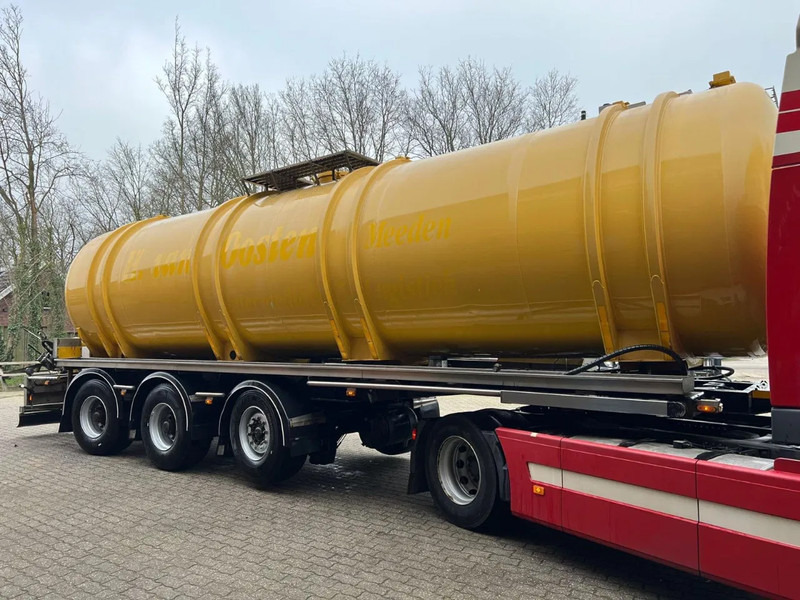 Burg 36m3 Mestoplegger Geijkte weging Bemonstering 2x stuuras - Semirreboque tanque: foto 4 Burg 36m3 Mestoplegger Geijkte weging Bemonstering 2x stuuras - Semirreboque tanque: foto 4