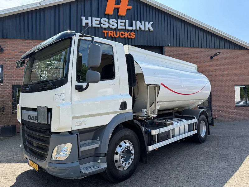 DAF CF 290 12.000 Fuel Diesel/Benzin Alle keuringen! Top conditie - Caminhão tanque: foto 1 DAF CF 290 12.000 Fuel Diesel/Benzin Alle keuringen! Top conditie - Caminhão tanque: foto 1