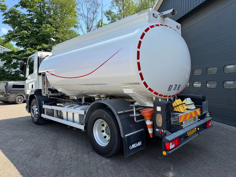 DAF CF 290 12.000 Fuel Diesel/Benzin Alle keuringen! Top conditie - Caminhão tanque: foto 4 DAF CF 290 12.000 Fuel Diesel/Benzin Alle keuringen! Top conditie - Caminhão tanque: foto 4